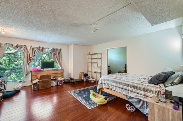 6810 Thorncliffe DR B, Austin, TX 78731