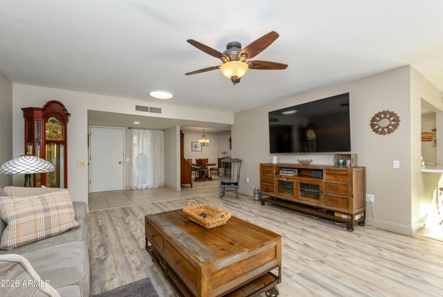 12927 W MAPLEWOOD Drive, Sun City West, AZ 85375