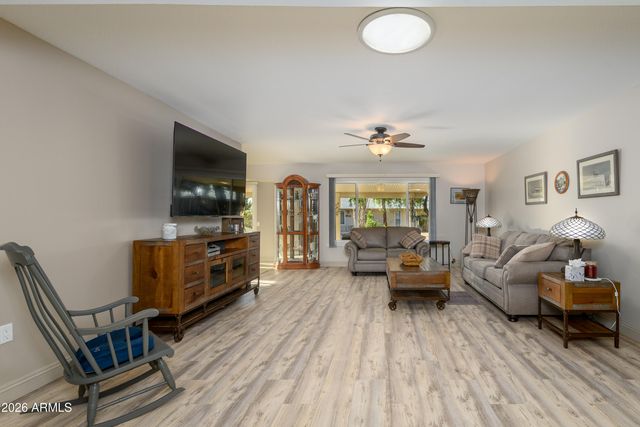 12927 W MAPLEWOOD Drive, Sun City West, AZ 85375