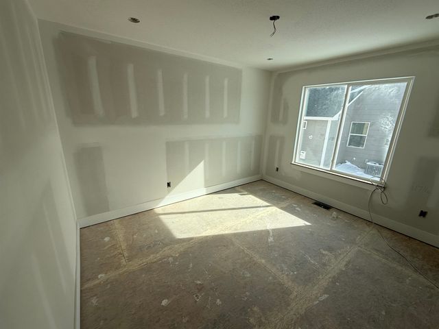 106 E Poplar Ct, Goddard, KS 67052