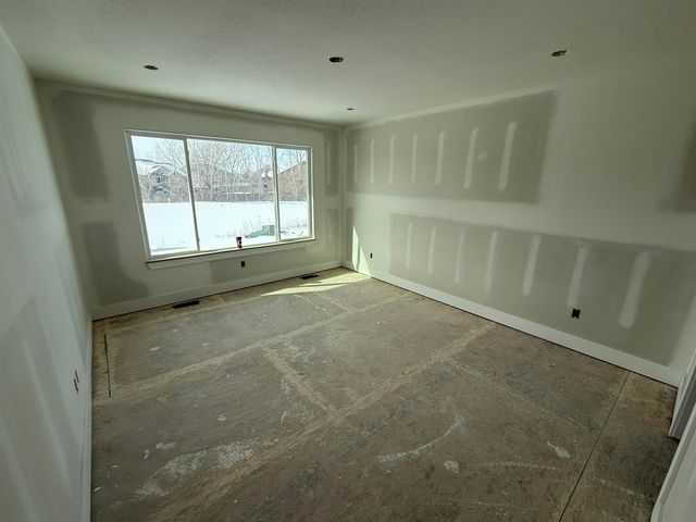 106 E Poplar Ct, Goddard, KS 67052