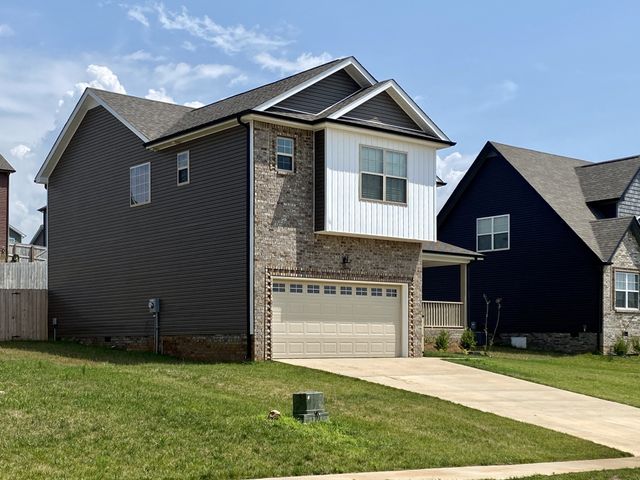 835 Crestone Ln, Clarksville, TN 37042