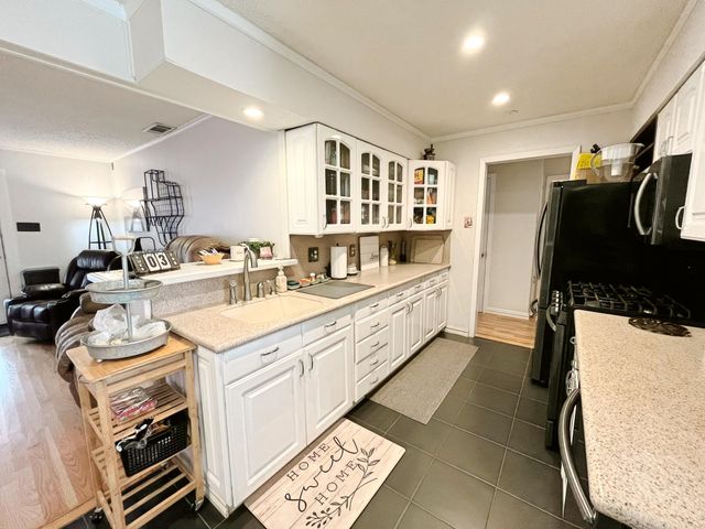 905 Miranda Drive, Mesquite, TX 75149