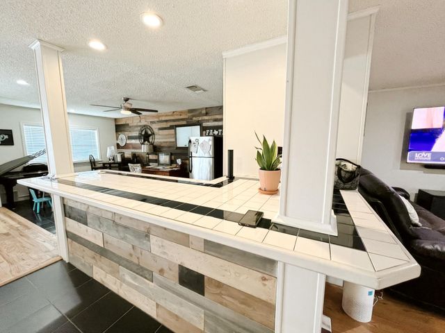 905 Miranda Drive, Mesquite, TX 75149