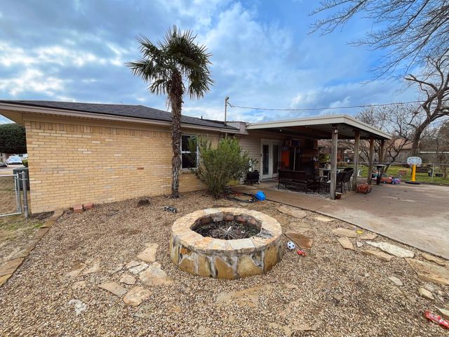 905 Miranda Drive, Mesquite, TX 75149