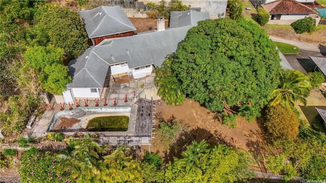 2026 Ahualani Place A, Honolulu, HI 96822