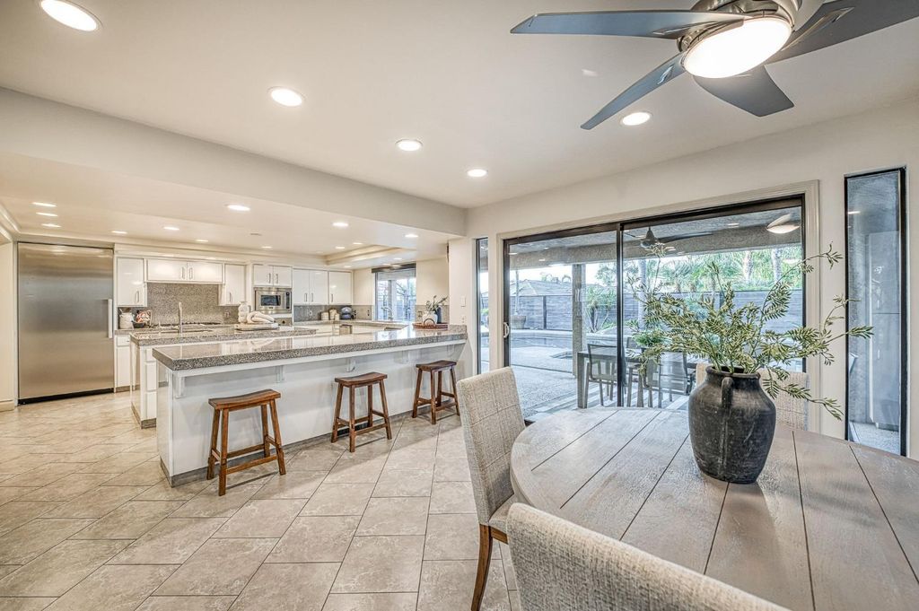 Image 21 of property listing at 2788 W Bluff Avenue, Fresno, CA 93711