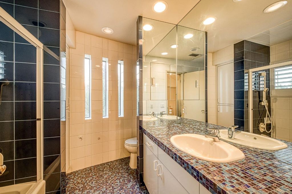 Image 41 of property listing at 2788 W Bluff Avenue, Fresno, CA 93711
