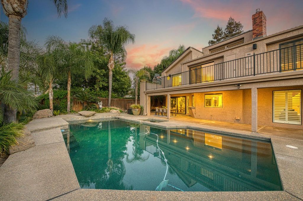 Image 54 of property listing at 2788 W Bluff Avenue, Fresno, CA 93711