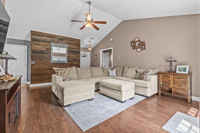 143 Heath Dr., Longs, SC 29568