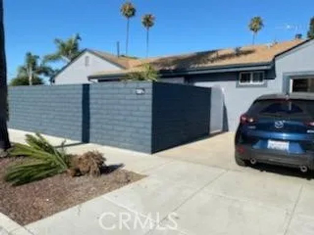 7006 E El Paseo, Long Beach, CA 90815