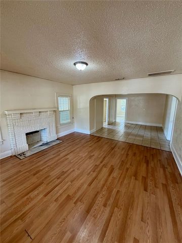 750 38TH AVENUE S, St Petersburg, FL 33705