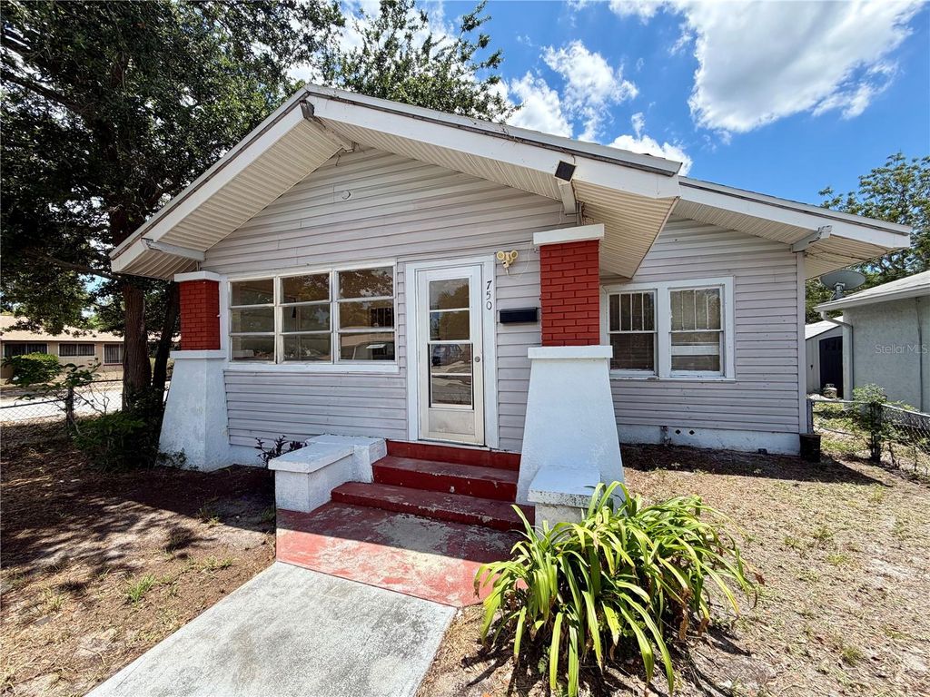 750 38TH AVENUE S, St Petersburg, FL 33705