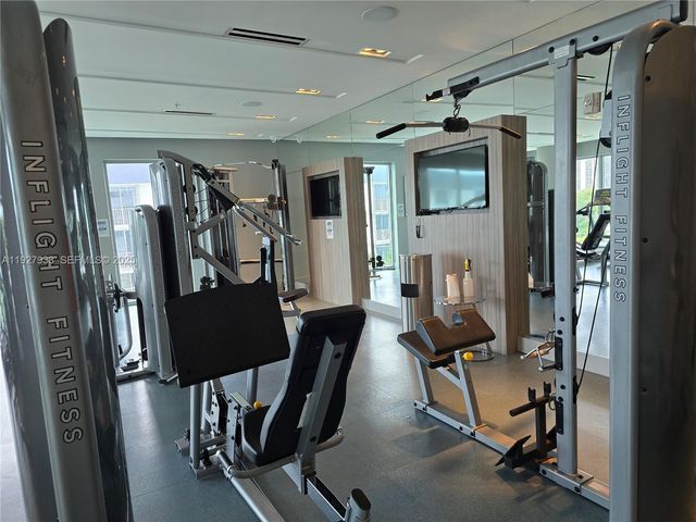 1600 SW 1st Ave 809, Miami, FL 33129