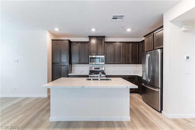 965 Nevada State Drive 18101, Henderson, NV 89002