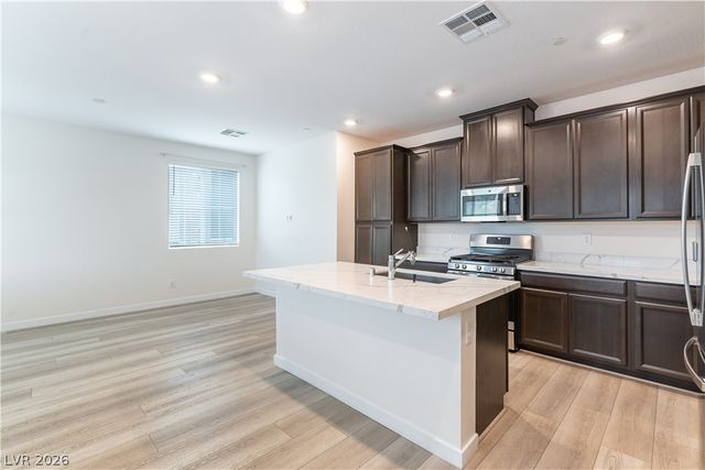 965 Nevada State Drive 18101, Henderson, NV 89002