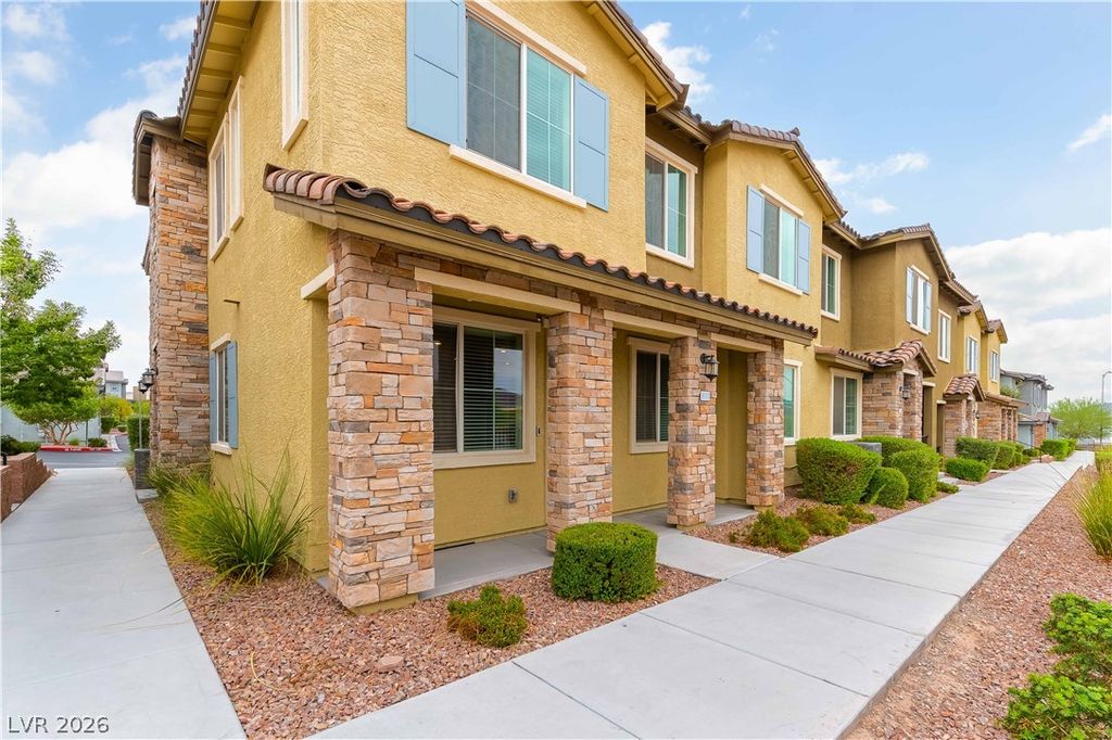 965 Nevada State Drive 18101, Henderson, NV 89002