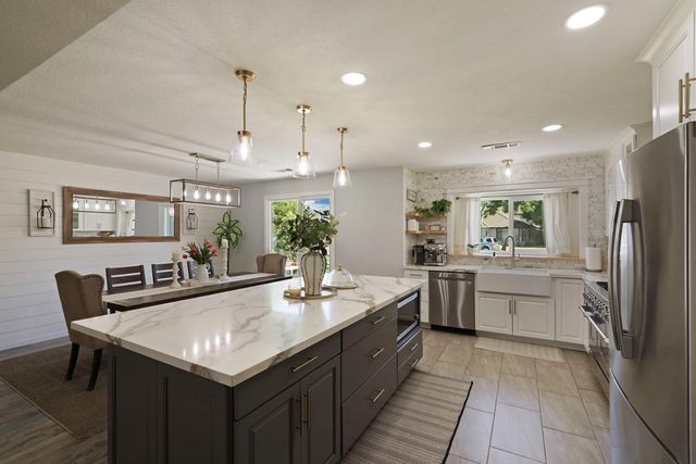 1405 Marynell Dr, Ceres, CA 95307