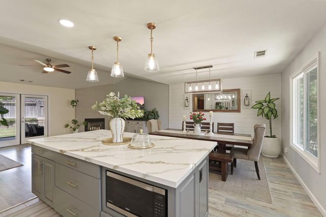 1405 Marynell Dr, Ceres, CA 95307