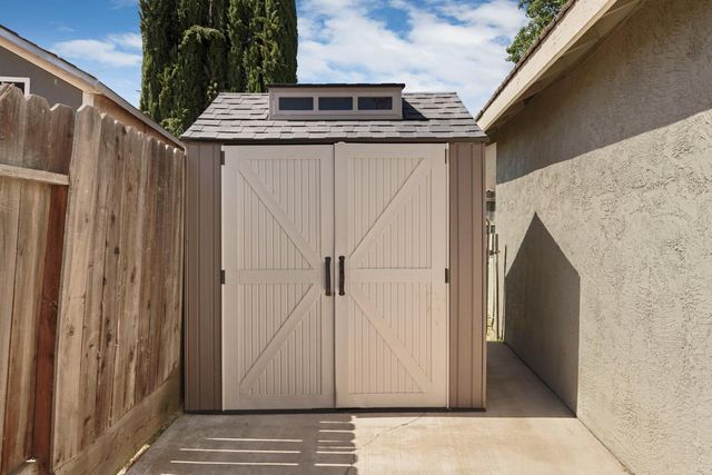 1405 Marynell Dr, Ceres, CA 95307