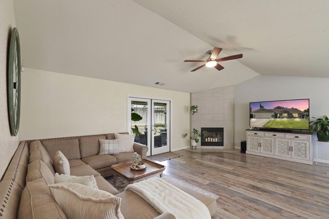 1405 Marynell Dr, Ceres, CA 95307