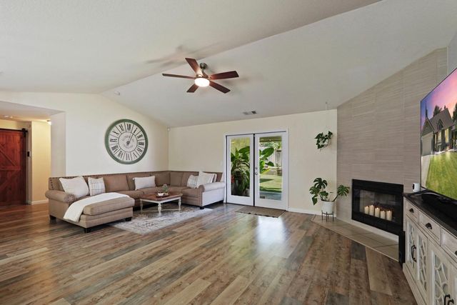 1405 Marynell Dr, Ceres, CA 95307