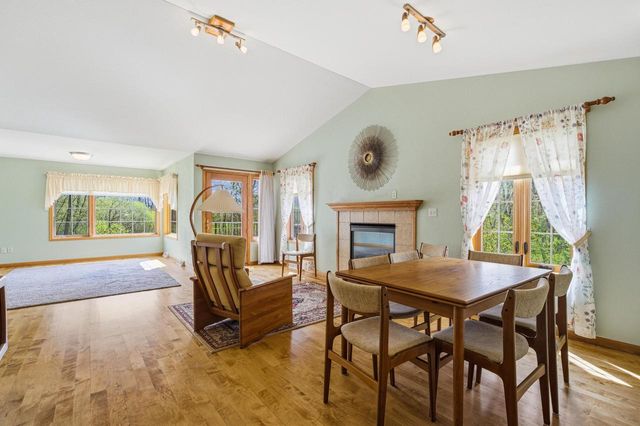 1602 Lisa LANE, New Holstein, WI 53061