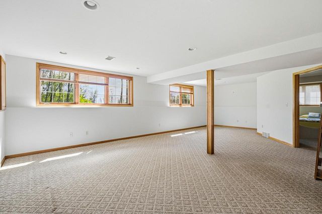1602 Lisa LANE, New Holstein, WI 53061