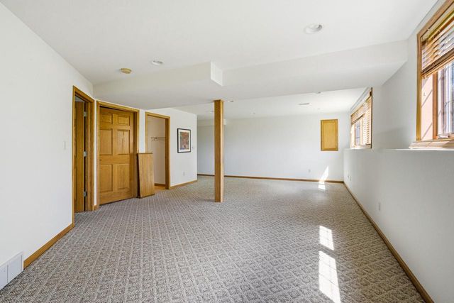 1602 Lisa LANE, New Holstein, WI 53061