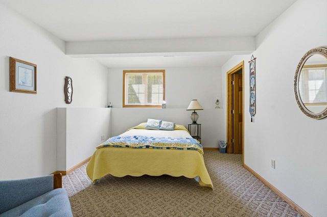 1602 Lisa LANE, New Holstein, WI 53061