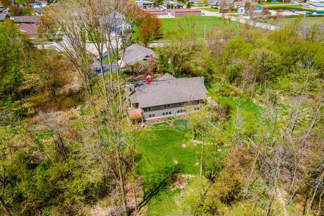 1602 Lisa LANE, New Holstein, WI 53061