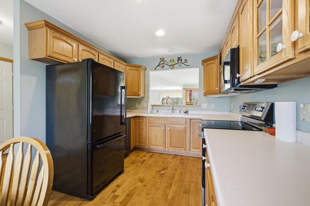 1602 Lisa LANE, New Holstein, WI 53061