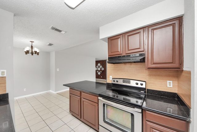 1911 Hammerwood Drive, Missouri City, TX 77489