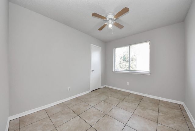 1911 Hammerwood Drive, Missouri City, TX 77489