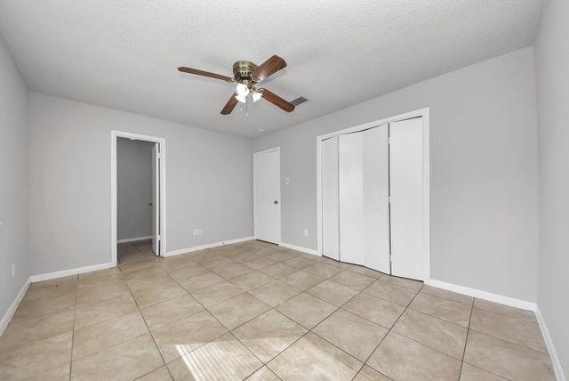 1911 Hammerwood Drive, Missouri City, TX 77489