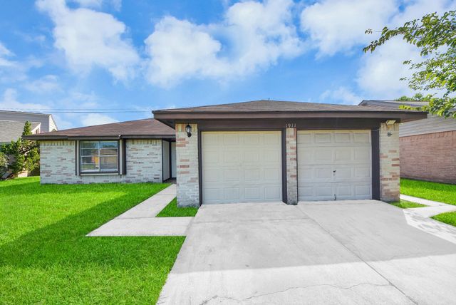 1911 Hammerwood Drive, Missouri City, TX 77489