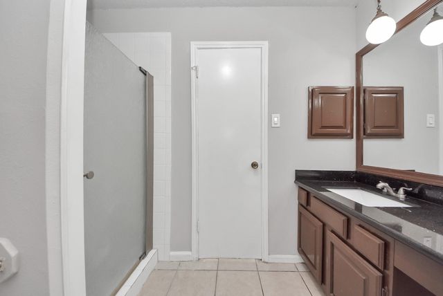 1911 Hammerwood Drive, Missouri City, TX 77489