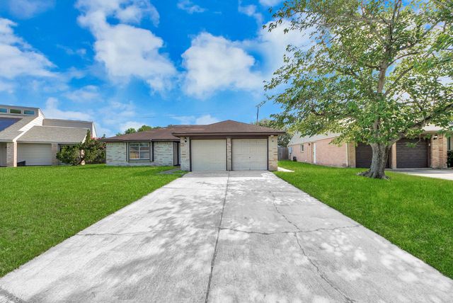1911 Hammerwood Drive, Missouri City, TX 77489