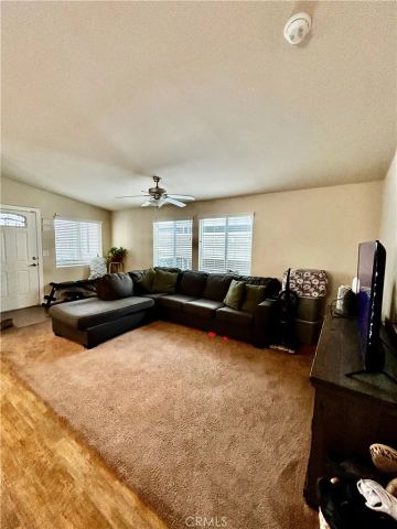 675 W Oakland G2, Hemet, CA 92543