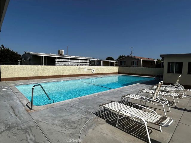 675 W Oakland G2, Hemet, CA 92543