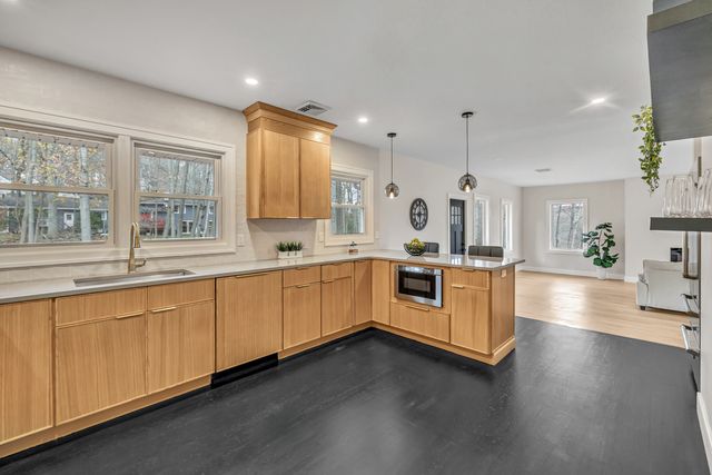 93 Tersana Drive, Easton, CT 06612