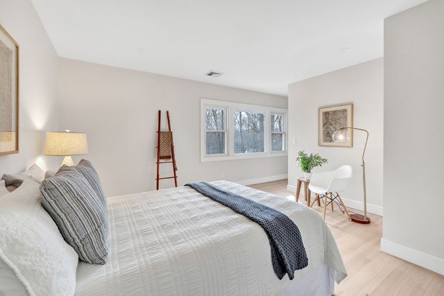 93 Tersana Drive, Easton, CT 06612