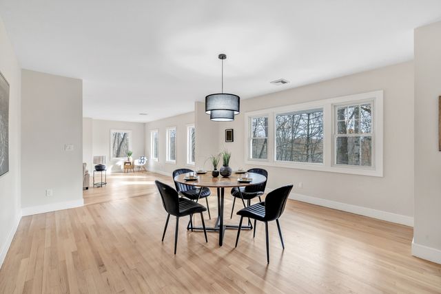 93 Tersana Drive, Easton, CT 06612