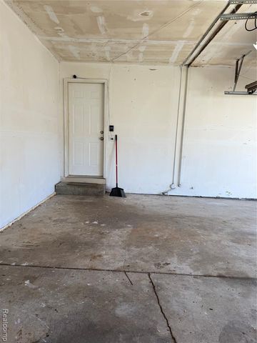 41229 N Central Drive, Sterling Heights, MI 48313