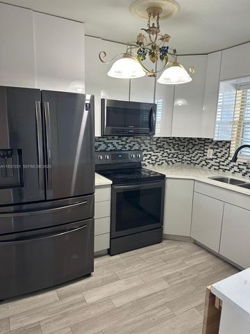 661 N University Drive 1201, Pembroke Pines, FL 33024