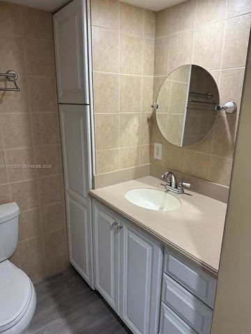 661 N University Drive 1201, Pembroke Pines, FL 33024