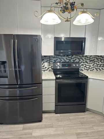 661 N University Drive 1201, Pembroke Pines, FL 33024