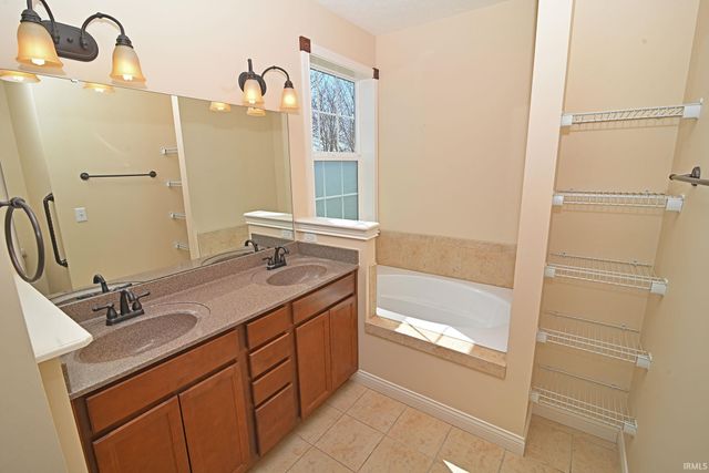 9600 E 450 S, Lafayette, IN 47905