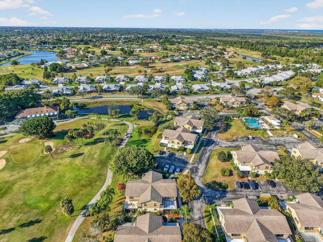 7382 SE Jamestown Terrace, Hobe Sound, FL 33455