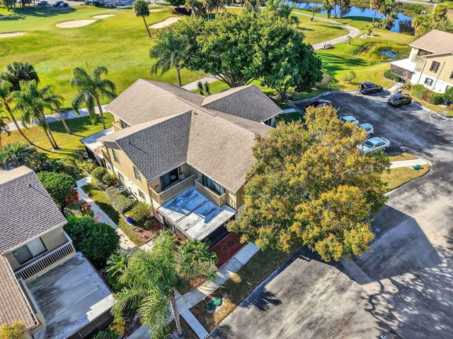 7382 SE Jamestown Terrace, Hobe Sound, FL 33455